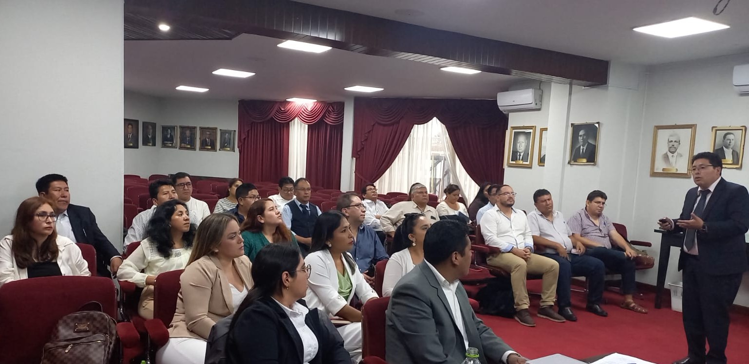 CON ÉXITO SE DESARROLLO LA FASE PRESENCIAL DEL CURSO DE CAPACITACIÓN 