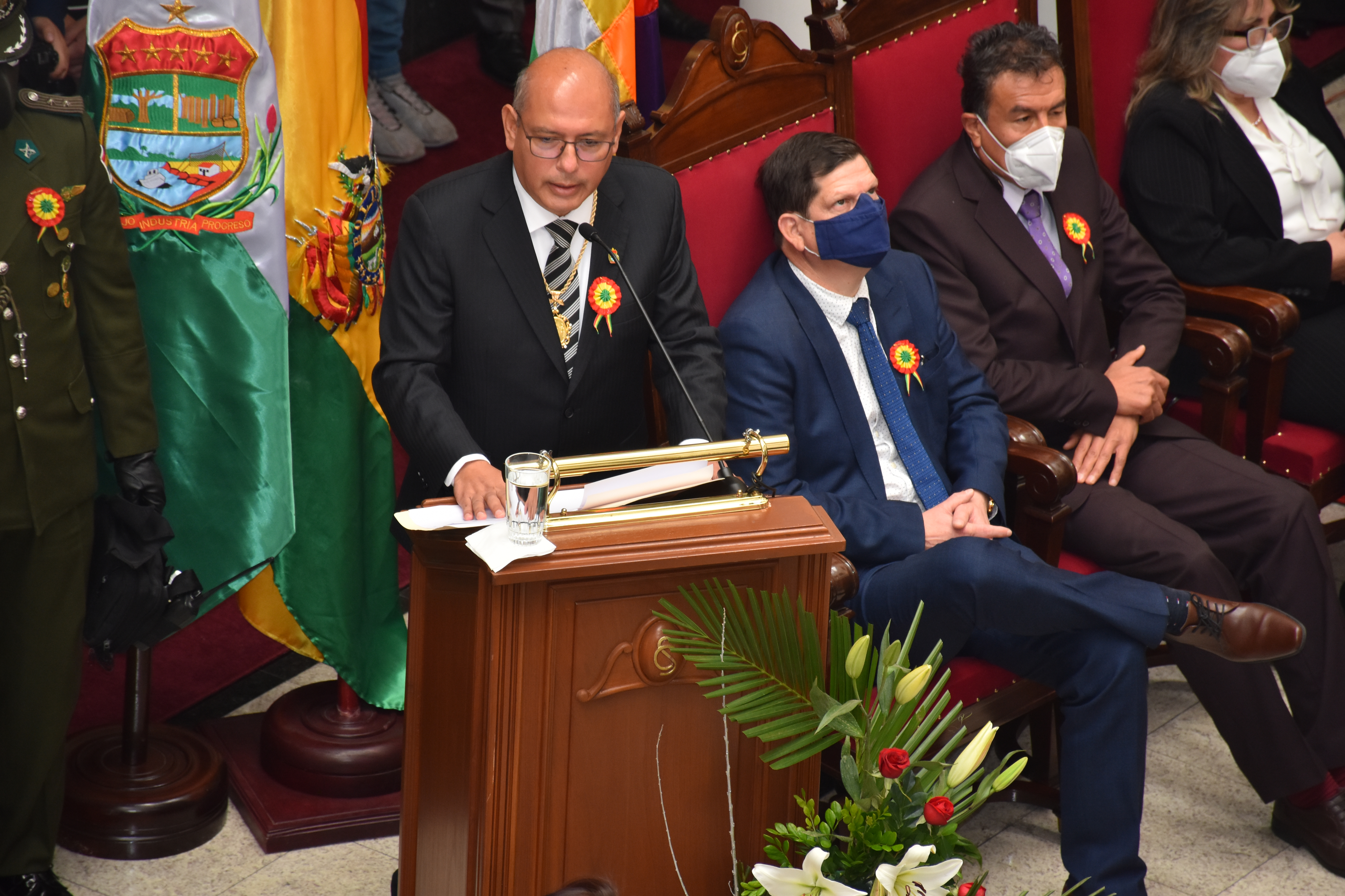 EJE PRESENTE EN LA POSESIÓN DEL NUEVO PRESIDENTE DEL TRIBUNAL SUPREMO DE JUSTICIA